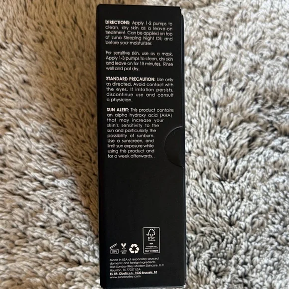 Sunday Riley Good Genes Lactic Acid Treatment - Gold and White Packaging - Picture 3 of 5